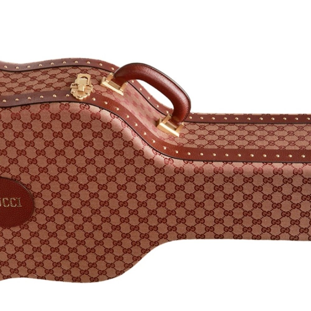 🥳HOST PICK 🥳💕Gucci Collectors GG Original Canvas Monogram Guitar Travel Case - Picture 2 of 6